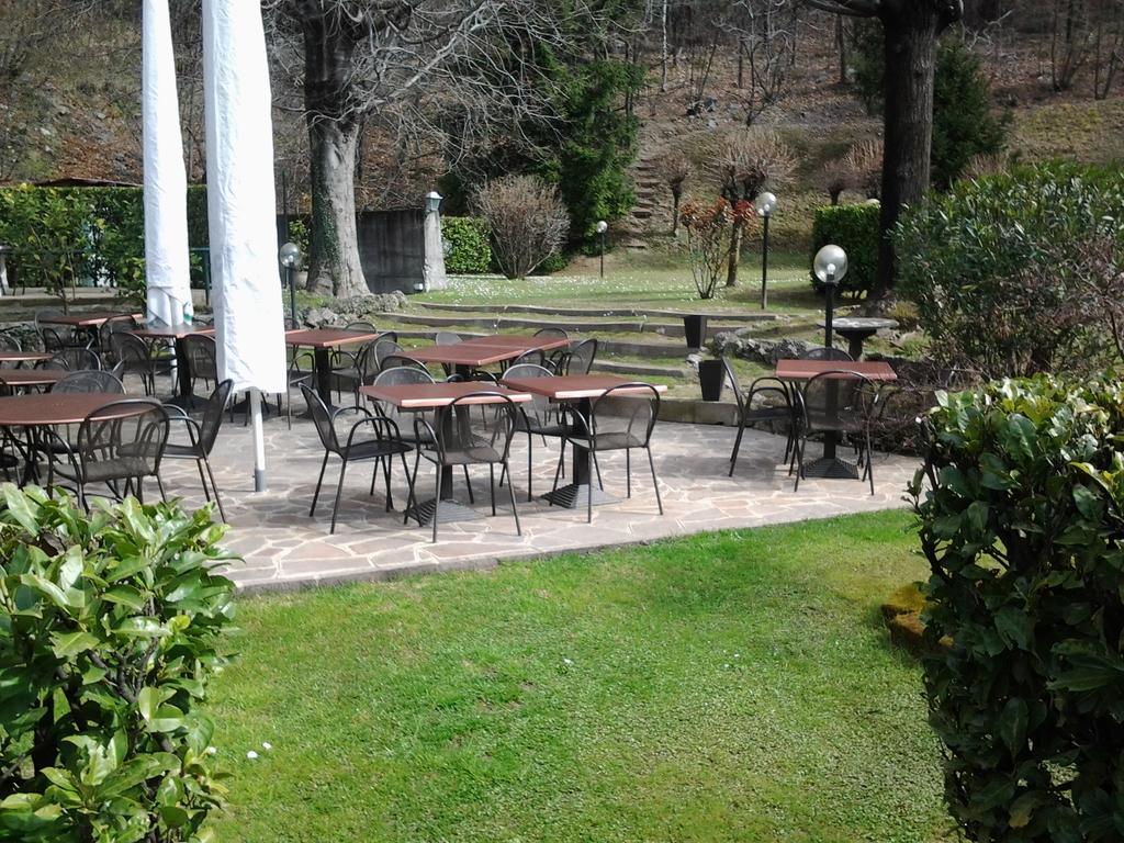 Trattoria I Bodega Hotell Abbadia Lariana Eksteriør bilde